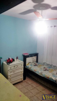 Imagem Casa com 2 Quartos à Venda, em Vila Zeze - Jacareí Imagem Casa com 2 Quartos à Venda, em Vila Zeze - Jacareí