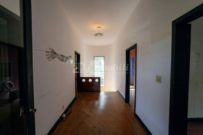 Imagem Casa com 5 Quartos à Venda, 400 m² em Pacaembu - São Paulo Imagem Casa com 5 Quartos à Venda, 400 m² em Pacaembu - São Paulo