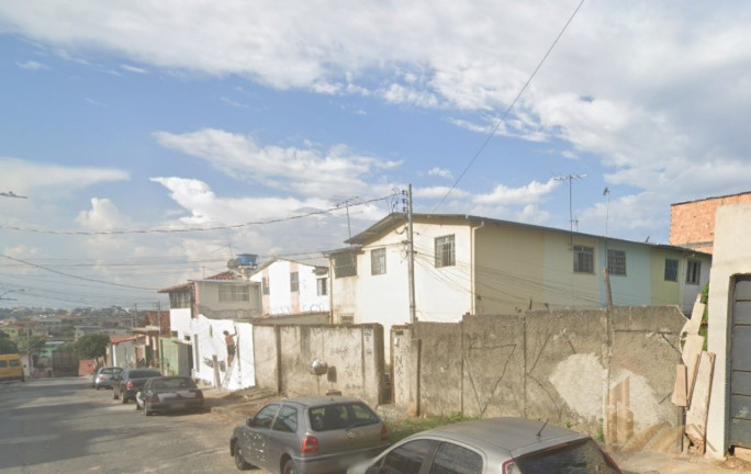 Imagem Casa com 2 Quartos à Venda, 65 m² em Jardim Laguna - Contagem