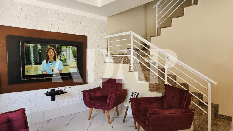 Imagem Casa com 3 Quartos à Venda, 250 m² em Vargem Pequena - Rio De Janeiro Imagem Casa com 3 Quartos à Venda, 250 m² em Vargem Pequena - Rio De Janeiro