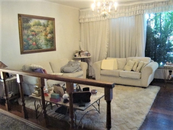 Casa com 4 Quartos à Venda, 388 m² em Jardim Da Saúde - São Paulo