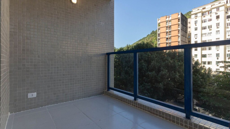 Imagem Imóvel com 1 Quarto à Venda, 53 m² em Humaitá - Rio De Janeiro