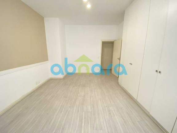 Imagem Apartamento com 3 Quartos à Venda, 260 m² em Copacabana - Rio De Janeiro Imagem Apartamento com 3 Quartos à Venda, 260 m² em Copacabana - Rio De Janeiro