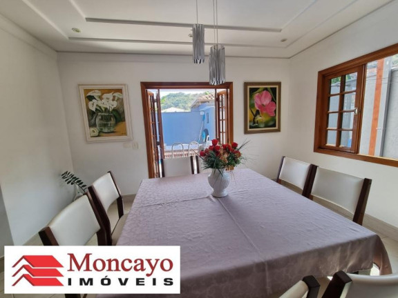 Imagem Sobrado com 4 Quartos à Venda, 300 m² em Jardim Califórnia - Caraguatatuba