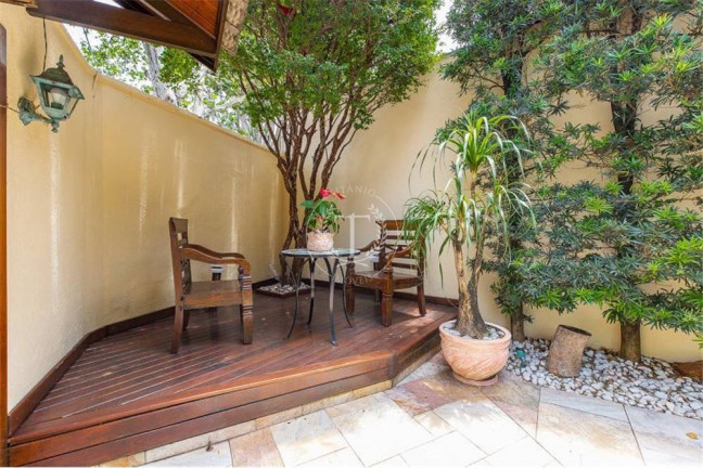 Imagem Casa com 4 Quartos à Venda, 420 m² em Jardim Das Bandeiras - São Paulo