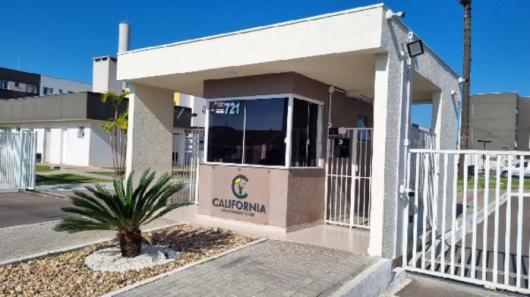 Apartamento com 2 Quartos à Venda, 40 m² em Jardim Itaqui - Campo Largo