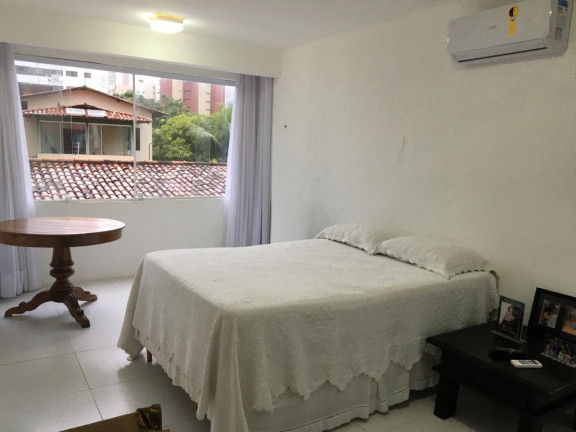 Imagem Apartamento com 3 Quartos à Venda, 130 m² em Cabo Branco - João Pessoa