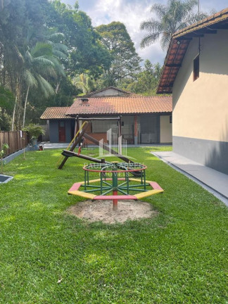 Imagem Chácara com 8 Quartos à Venda, 3.000 m² em Itrapoá - Ribeirão Pires Imagem Chácara com 8 Quartos à Venda, 3.000 m² em Itrapoá - Ribeirão Pires
