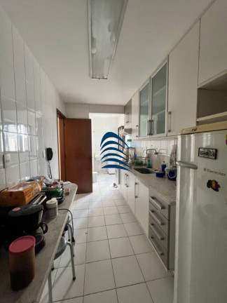 Imagem Imóvel com 3 Quartos à Venda, 104 m² em Candeal - Salvador