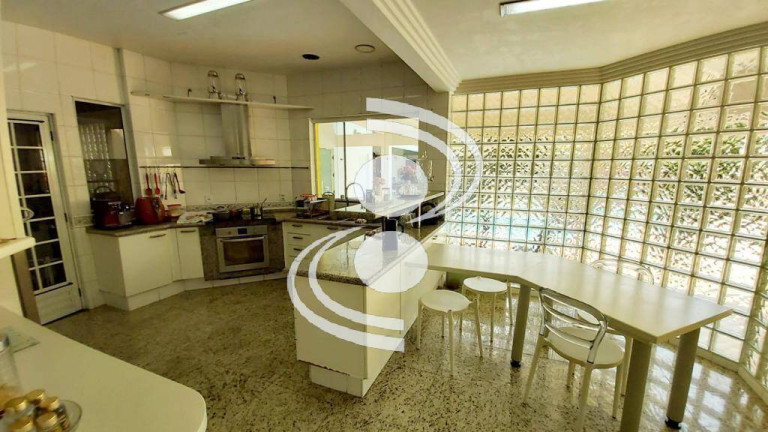 Imagem Casa com 6 Quartos à Venda, 450 m² em Barra Da Tijuca - Rio De Janeiro Imagem Casa com 6 Quartos à Venda, 450 m² em Barra Da Tijuca - Rio De Janeiro