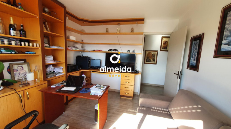 Imagem Apartamento com 4 Quartos à Venda, 120 m² em Nossa Senhora De Lourdes - Santa Maria Imagem Apartamento com 4 Quartos à Venda, 120 m² em Nossa Senhora De Lourdes - Santa Maria