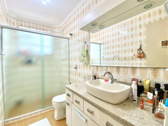 Imagem Apartamento com 3 Quartos à Venda, 126 m² em Embaré - Santos