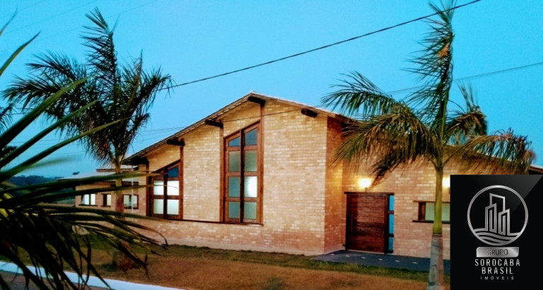 Casa com 3 Quartos à Venda, 207 m² em Village Da Serra - Araçoiaba Da Serra