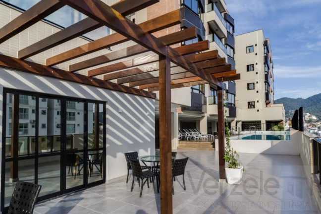 Imagem Apartamento com 2 Quartos à Venda, 76 m² em Nações - Balneário Camboriú