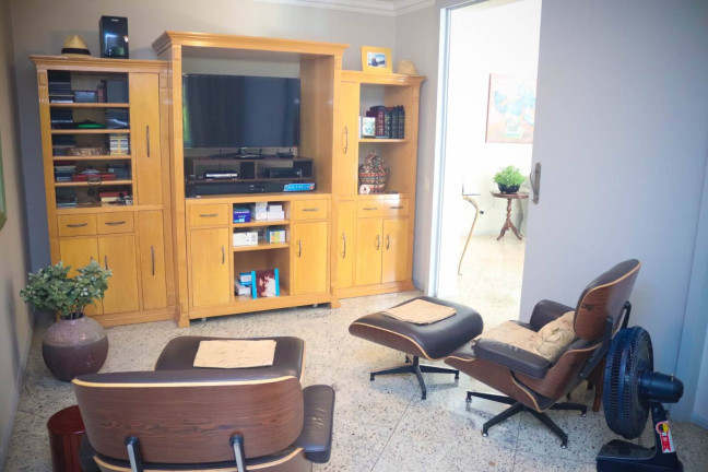 Imagem Casa com 1 Quarto à Venda, 458 m² em Alphaville - Santana De Parnaíba Imagem Casa com 1 Quarto à Venda, 458 m² em Alphaville - Santana De Parnaíba