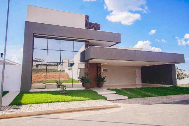 Casa com 3 Quartos à Venda, 255 m² em Condomínio Del Fiori - Caldas Novas