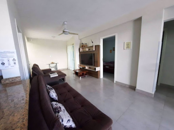 Imagem Casa com 3 Quartos para Temporada, 1 m² em Bombas - Bombinhas Imagem Casa com 3 Quartos para Temporada, 1 m² em Bombas - Bombinhas