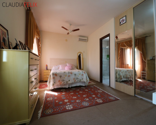 Imagem Casa com 4 Quartos à Venda, 392 m² em Canto Do Forte - Praia Grande Imagem Casa com 4 Quartos à Venda, 392 m² em Canto Do Forte - Praia Grande