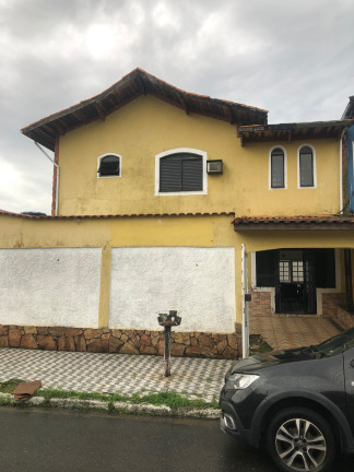 Sobrado com 3 Quartos à Venda, 240 m² em Maracanã - Praia Grande