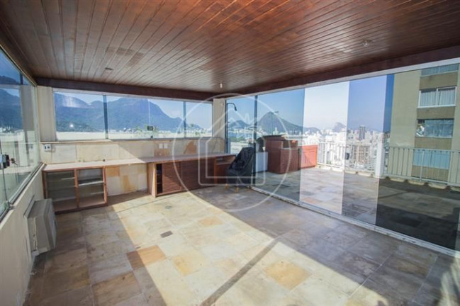 Imagem Cobertura com 3 Quartos à Venda, 20.200 m² em Leblon - Rio De Janeiro