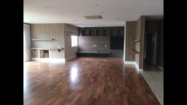 Apartamento com 4 Quartos à Venda, 367 m² em Tamboré - Santana De Parnaíba