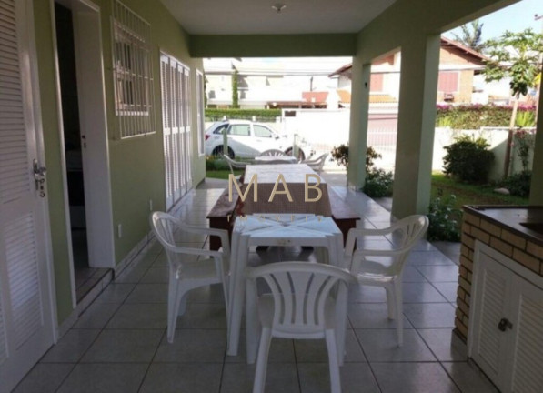 Imagem Casa com 4 Quartos à Venda, 250 m² em Daniela - Florianópolis