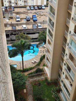 Imagem Apartamento com 3 Quartos à Venda, 80 m² em Jardim Tupanci - Barueri