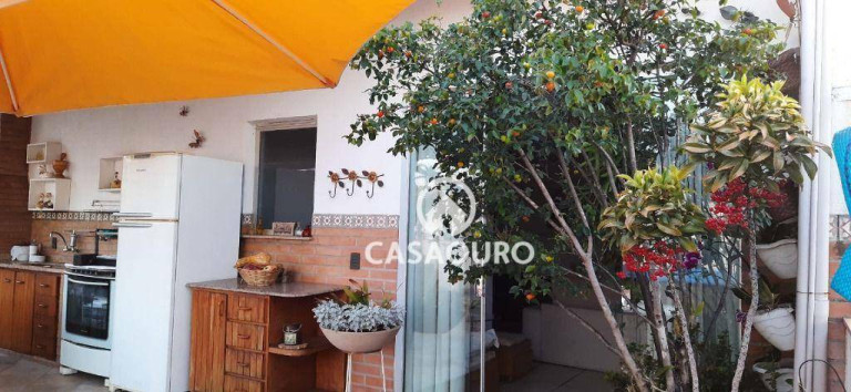 Imagem Cobertura com 5 Quartos à Venda, 200 m² em Santa Tereza - Belo Horizonte