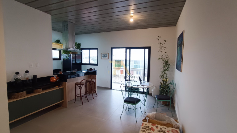 Imagem Apartamento com 2 Quartos à Venda, 79 m² em Centro - Garopaba