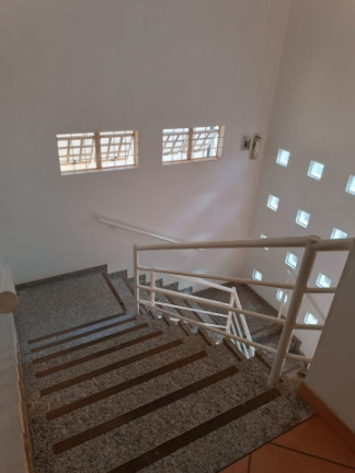Imagem Kitnet com 2 Quartos para Alugar, 46 m² em Jardim América - Goiânia