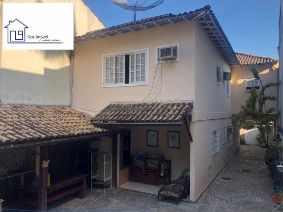 Casa com 4 Quartos à Venda, 200 m² em Vargem Pequena - Rio De Janeiro