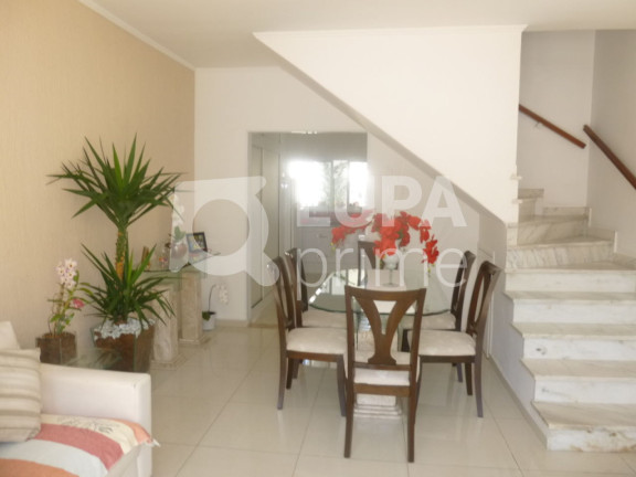 Casa com 3 Quartos à Venda, 322 m² em Vila Maria - São Paulo