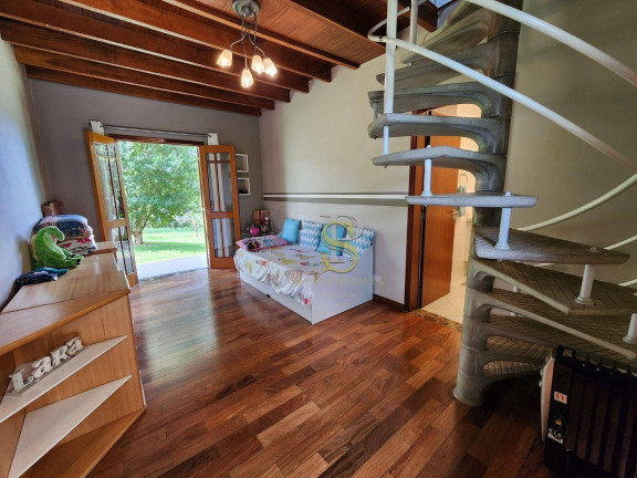 Imagem Casa com 6 Quartos à Venda, 850 m² em Serra Da Cantareira - Mairiporã Imagem Casa com 6 Quartos à Venda, 850 m² em Serra Da Cantareira - Mairiporã