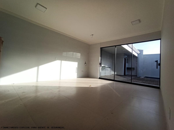 Imagem Casa com 2 Quartos à Venda, 125 m² em Parque Avenida - Maringá