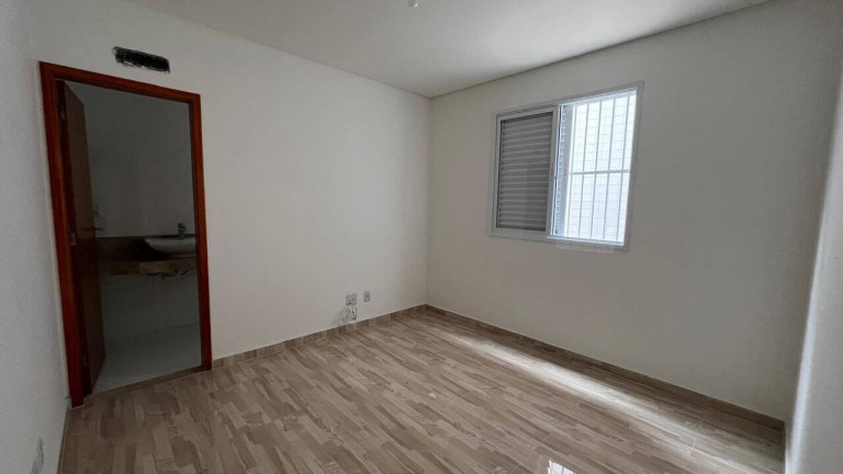 Imagem Casa com 2 Quartos à Venda, 70 m² em Embaré - Santos Imagem Casa com 2 Quartos à Venda, 70 m² em Embaré - Santos