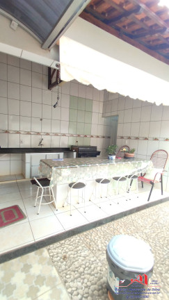 Imagem Casa com 3 Quartos à Venda, 250 m² em Jardim São Braz - Birigui