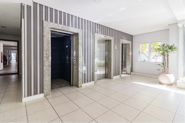 Imagem Apartamento com 3 Quartos à Venda, 74 m² em Rio Branco - Porto Alegre