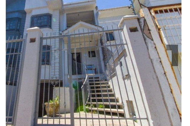 Casa com 4 Quartos à Venda, 297 m² em Jardim Itu - Porto Alegre