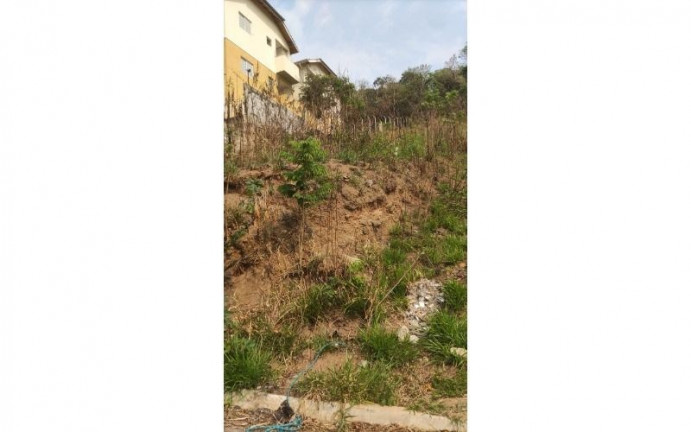 Imóvel à Venda, 360 m² em Parque São Pedro - Atibaia