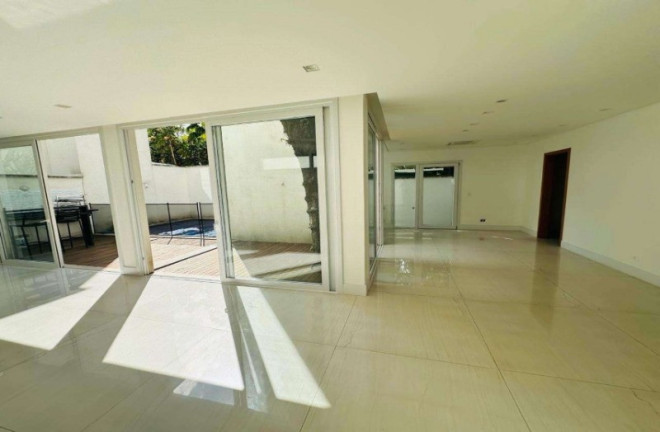 Imagem Casa com 4 Quartos à Venda, 365 m² em Jardim Petrópolis - São Paulo Imagem Casa com 4 Quartos à Venda, 365 m² em Jardim Petrópolis - São Paulo