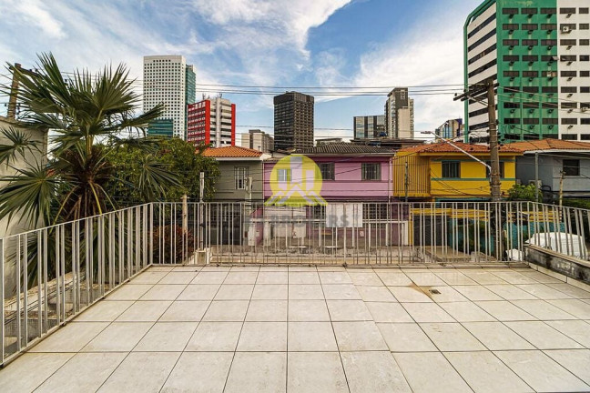 Imagem Casa com 3 Quartos à Venda, 190 m² em Pinheiros - São Paulo Imagem Casa com 3 Quartos à Venda, 190 m² em Pinheiros - São Paulo