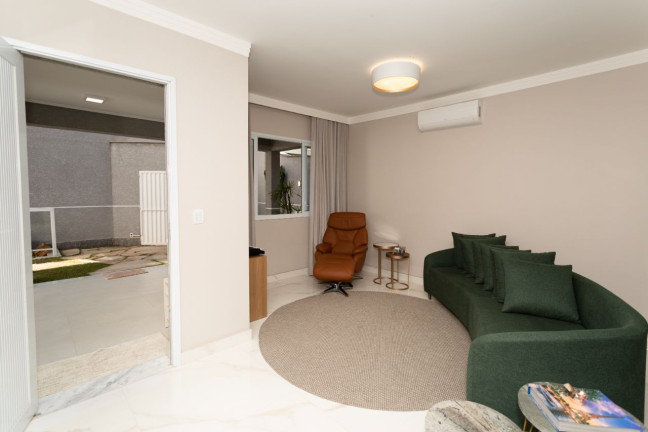 Imagem Casa com 4 Quartos à Venda, 400 m² em Cabral - Contagem Imagem Casa com 4 Quartos à Venda, 400 m² em Cabral - Contagem