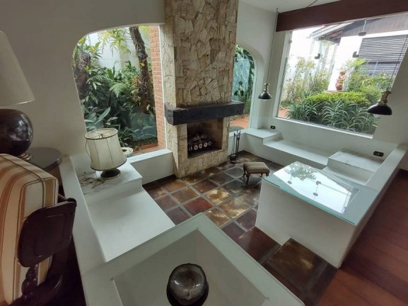 Imagem Casa com 4 Quartos à Venda, 180 m² em Campo Belo - São Paulo Imagem Casa com 4 Quartos à Venda, 180 m² em Campo Belo - São Paulo
