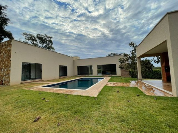 Imagem Chácara com 3 Quartos à Venda, 233 m² em Condomínio Das Palmeiras - Bela Vista De Goiás Imagem Chácara com 3 Quartos à Venda, 233 m² em Condomínio Das Palmeiras - Bela Vista De Goiás