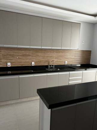 Imagem Casa com 3 Quartos à Venda, 250 m² em Ribeirão Preto Imagem Casa com 3 Quartos à Venda, 250 m² em Ribeirão Preto