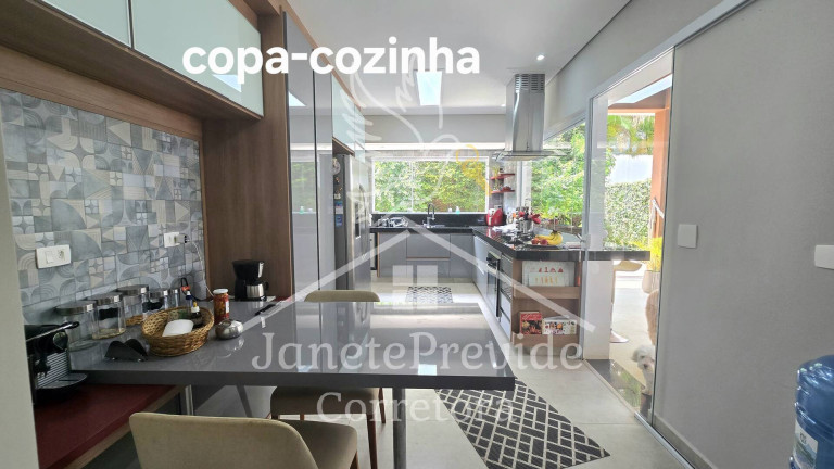 Imagem Casa de Condomínio com 3 Quartos à Venda, 263 m² em Alphaville - Santana De Parnaíba