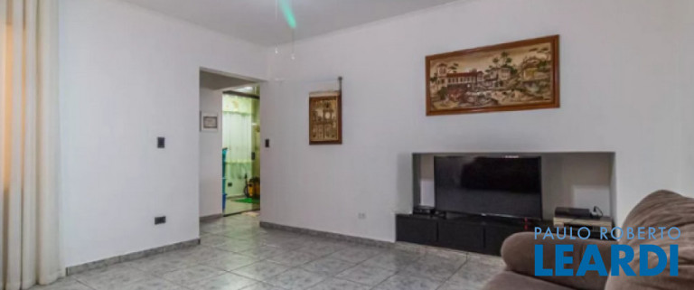 Sobrado com 4 Quartos à Venda, 224 m² em Vila Floresta - Santo André