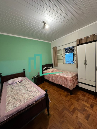 Imagem Casa com 3 Quartos à Venda, em Vila Do Estreito - Pedregulho Imagem Casa com 3 Quartos à Venda, em Vila Do Estreito - Pedregulho