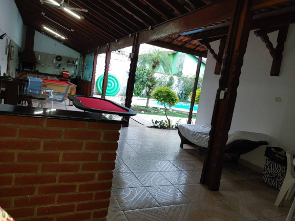 Imagem Casa com 5 Quartos à Venda, 506 m² em Maracanã - Praia Grande Imagem Casa com 5 Quartos à Venda, 506 m² em Maracanã - Praia Grande