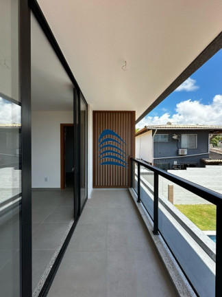 Imagem Casa com 4 Quartos à Venda, 246 m² em Buraquinho - Lauro De Freitas